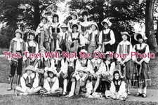 SO 2707 - Morris Dancers At