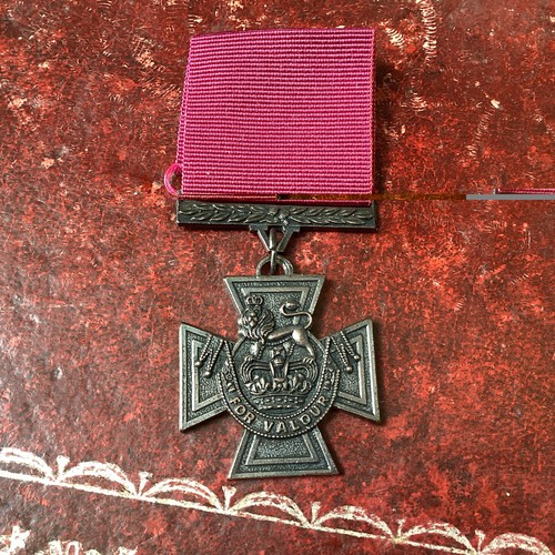 Victoria cross medal - , medal.