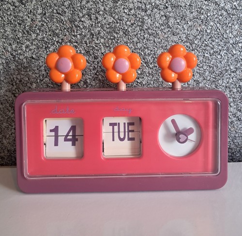 Cute dots and flowers flip - cute,