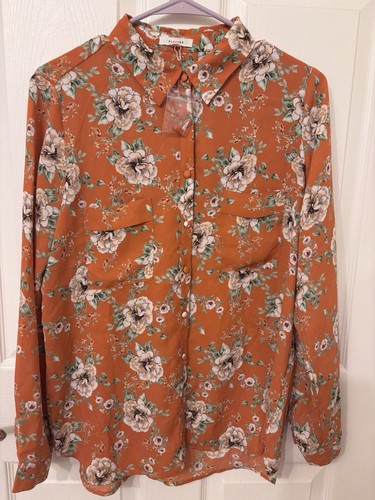 Pleione womens floral button - pleione,