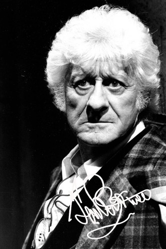 Jon pertwee signed autograph - pertwee,