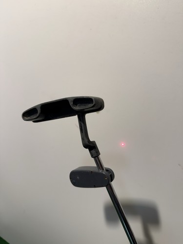 Pin seeker putter right - pin,