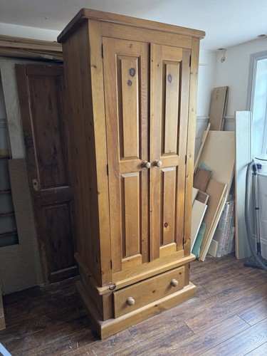 Think solid pine country - pine,