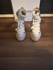 Symbiosis Women’s Shoe
