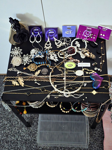 Mixed jewellery bundle - mixed,