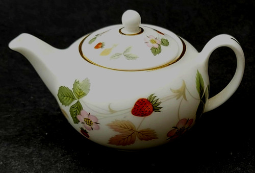 Bone china wedgwood wild - wedgwood,