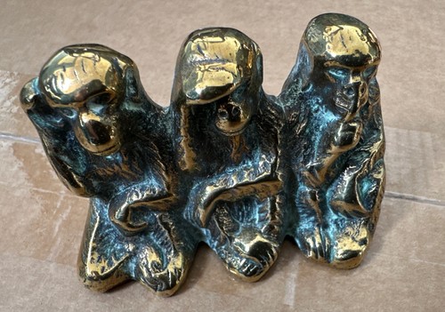 Vintage solid brass wise - , 3