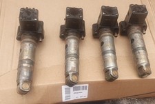 4 fuel injector pump injectors out of a merc atego eng out of a optare  solo bus