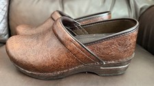 Dansko Pro XP Clogs Brown