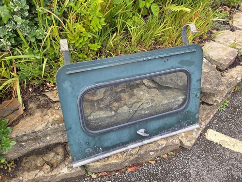 Land rover series cat flap - cat,