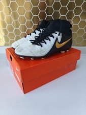 Nike Phantom Luna 2 Club