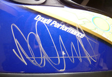 VALENTINO ROSSI 46 "PERSONALLY SIGNED" AGV MOTOR CYCLE RACING HELMET BLUE SMALL