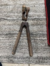 Vintage Cattle Calf Dehorner