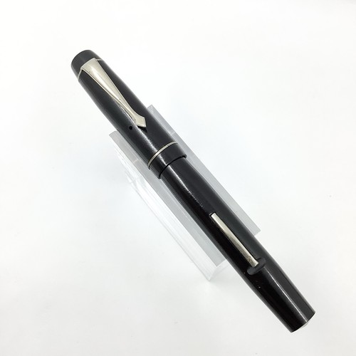 Vintage unique black fountain - vintage,