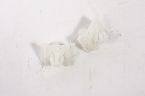 Front rear wing molding - rear,