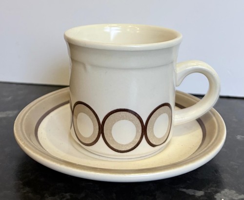 Vintage retro biltons circle - retro,