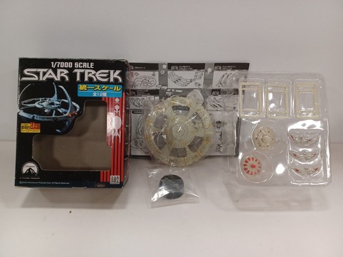 2004 star trek - star, trek: