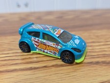 2017 Hot Wheels  12 FORD