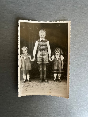1940s teenager children - teenager,