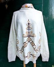 VTG MID CENT MOD WHITE JUMPER