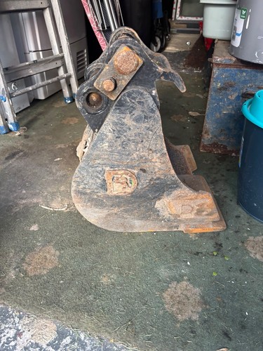Inch excavator digging - excavator,