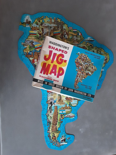 Vintage waddingtons shaped jig - vintage,
