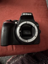 Nikon D D3300 24.2MP Digital