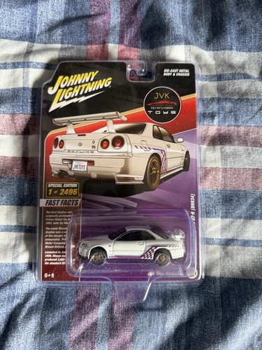 Johnny lightning nissan - lightning,