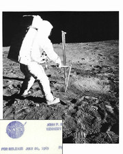 Neil Armstrong Buzz Aldrin