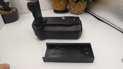 Hahnel battery grip 30d - battery, for
