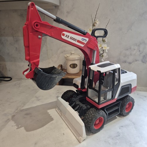 Bruder 5000 digger vehicle - xe,