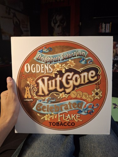 The small faces ogdens nut - faces,