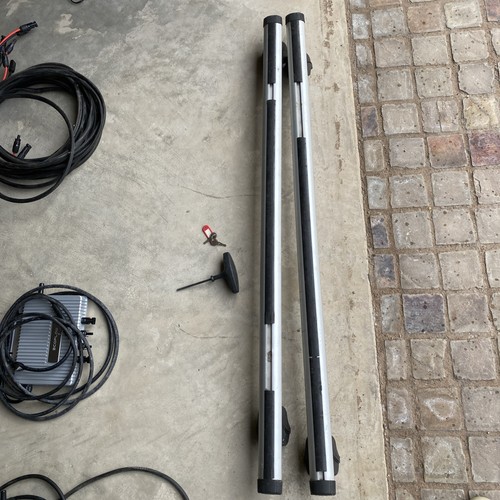 Thule aluminium silver roof - silver,