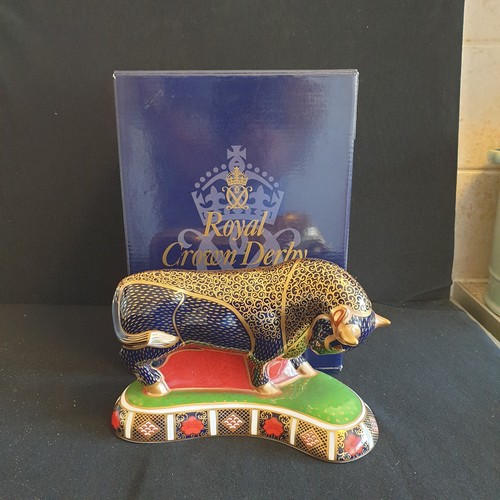 Royal crown derby - crown, bull