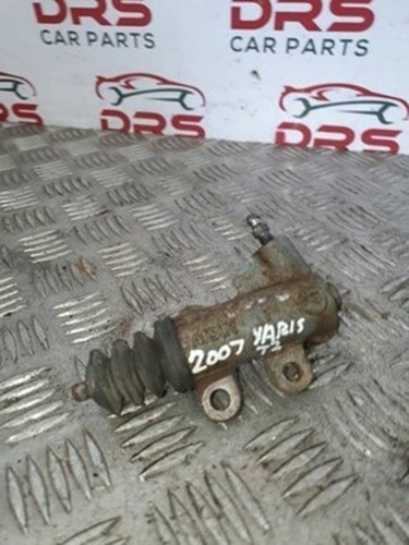 Toyota yaris clutch - toyota, master