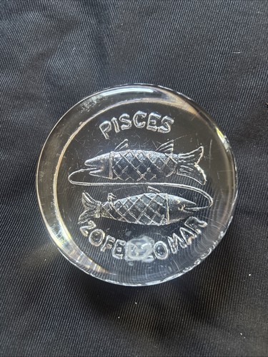 Pisces clear glass - clear, paperweight