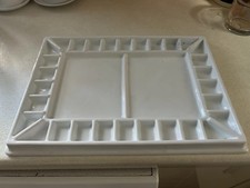 Jackson’s Porcelain Palette 32 well with Cover