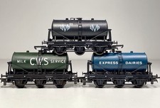 3x Lima 6 Wheeled Milk Tank