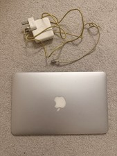Apple MacBook Air 11-inch 2013