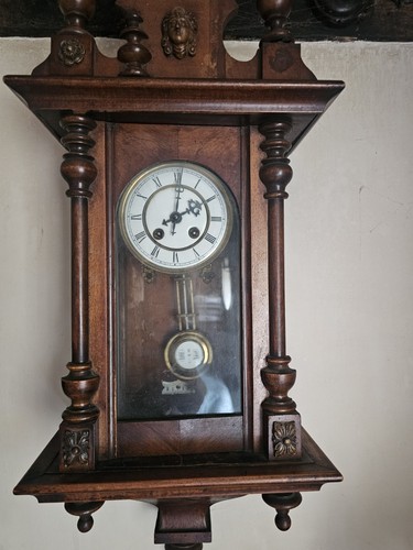 Antique black forest - black,