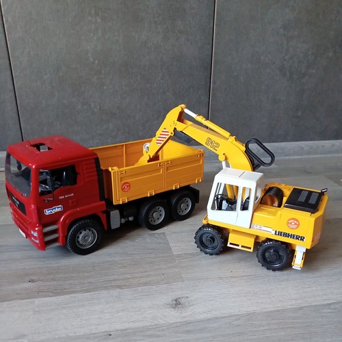Rare bruder mercedes - 1:16,