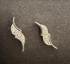 18K White Gold & Diamond