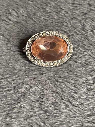 Vintage costume jewellery pink - jewellery,
