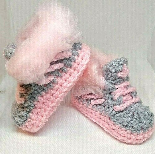 Hand made baby crochet shoes - made,