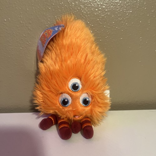 Nwt disney chicken little - disney's,