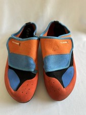 ClimbX Kinder Rima Hook & Loop Kid's Climbing Shoes 3.5 Used Condition