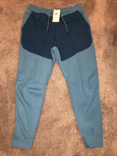 Nike tech fleece - nike,