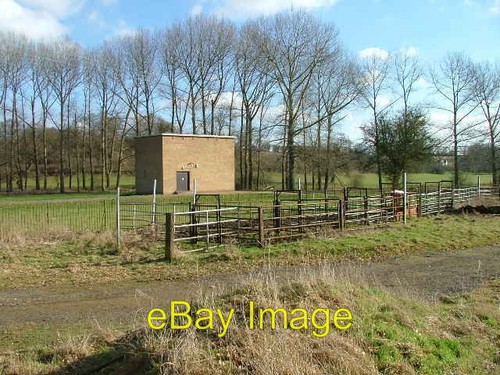 Photo 6x4 pumping house - pumping, and