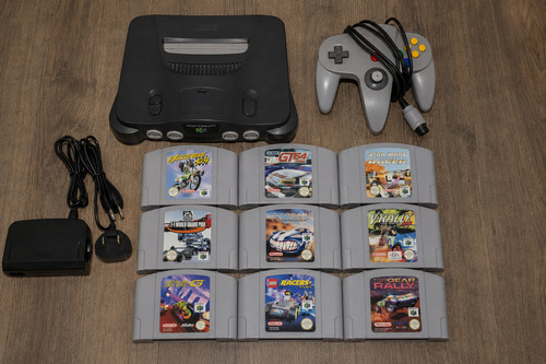Nintendo n64 console - 64,