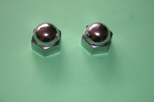 Triumph 650 750 - 750, pair